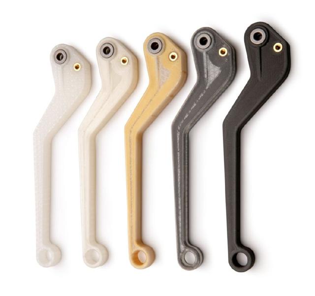 美國退伍老兵提供全球首款3D打印水陸兩用假肢